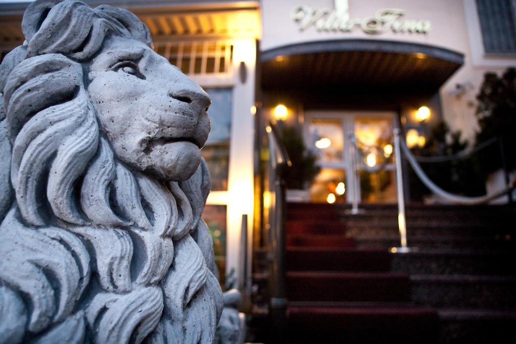 Hotel Vila Tina ザグレブ エクステリア 写真