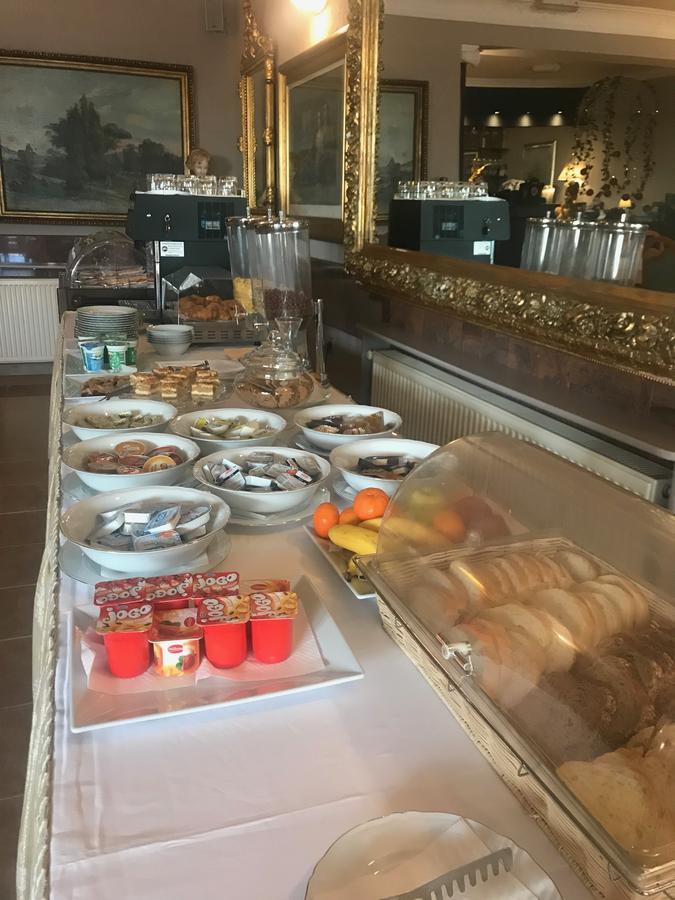 Hotel Vila Tina ザグレブ エクステリア 写真