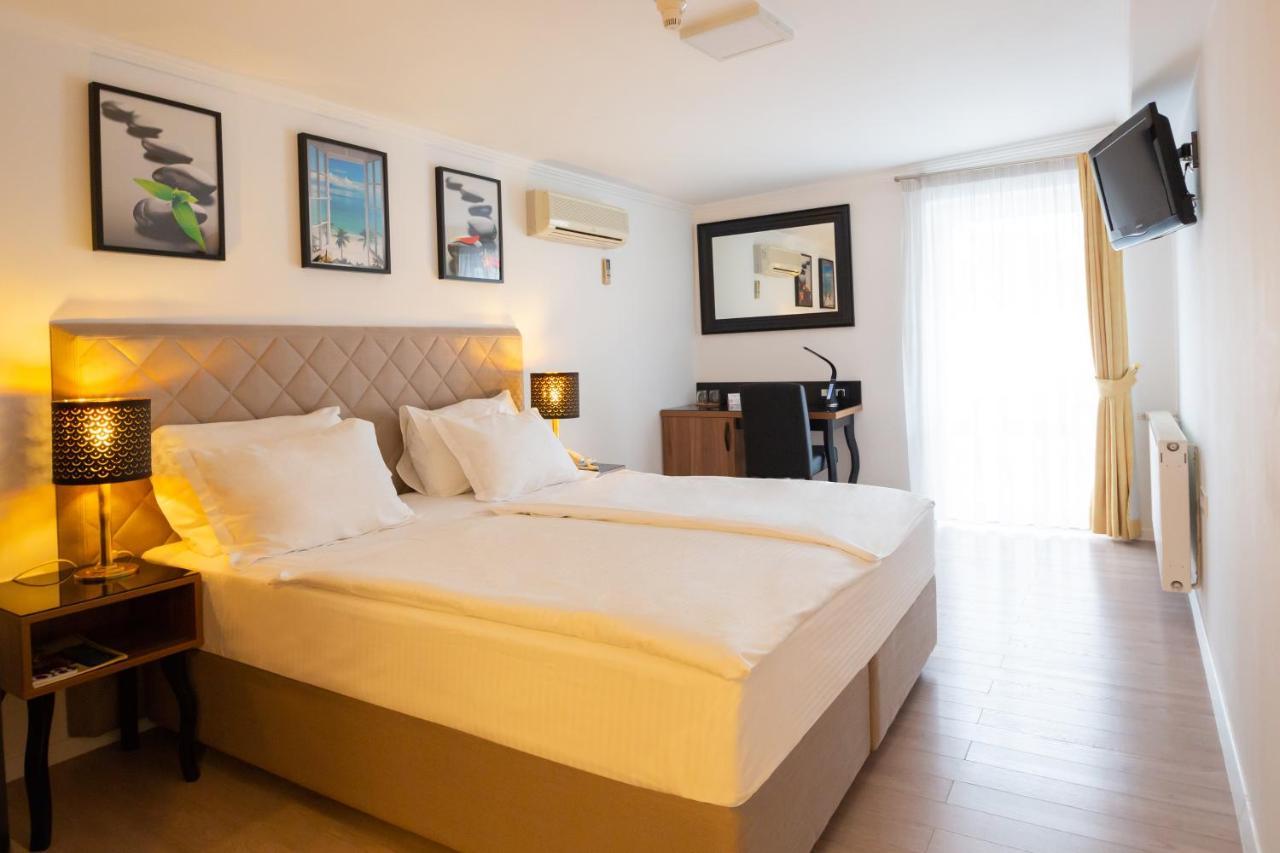 Hotel Vila Tina ザグレブ エクステリア 写真