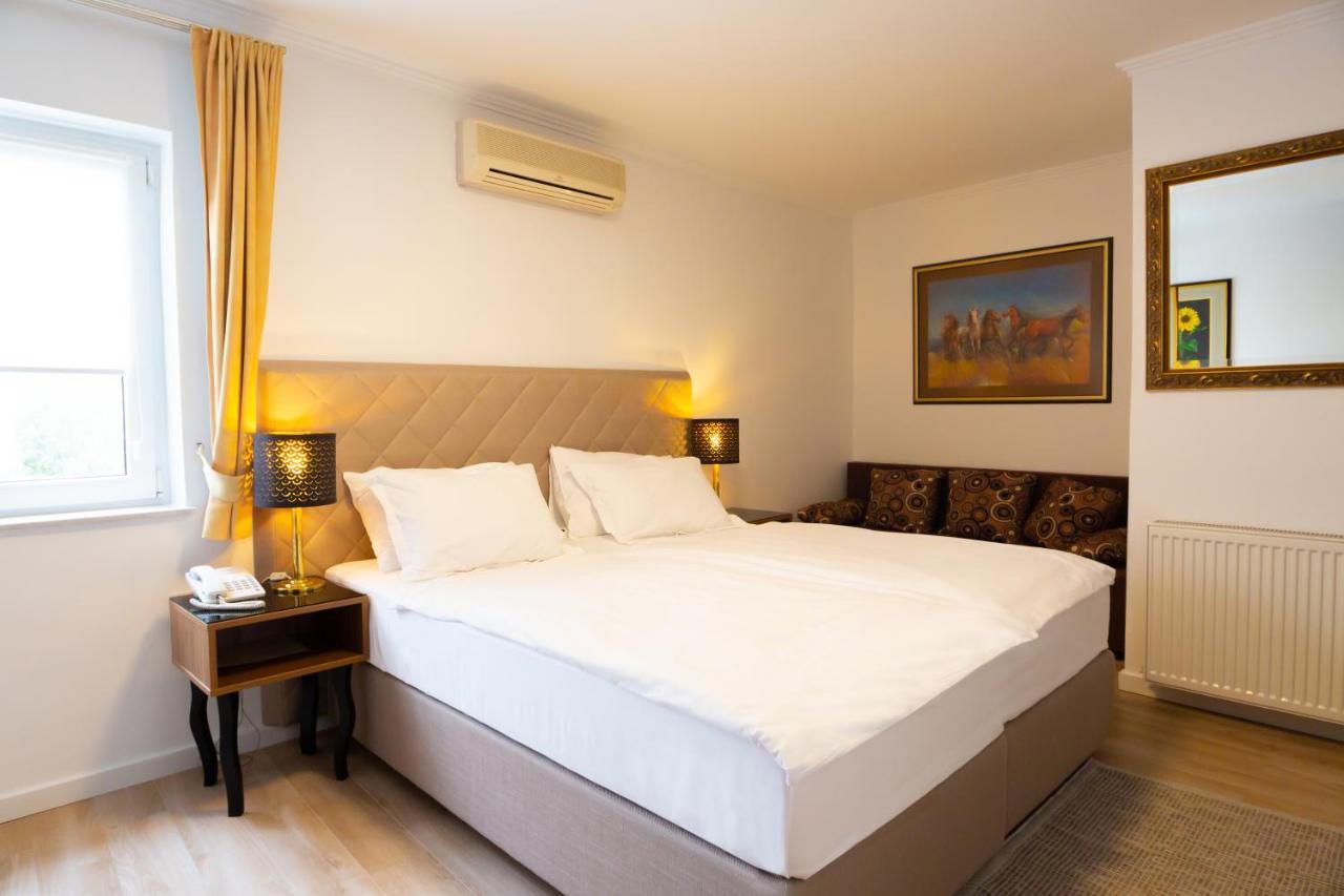 Hotel Vila Tina ザグレブ エクステリア 写真